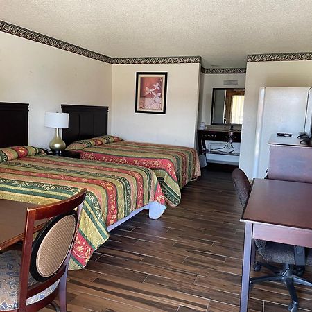 Granbury Inn&Suites Exterior foto