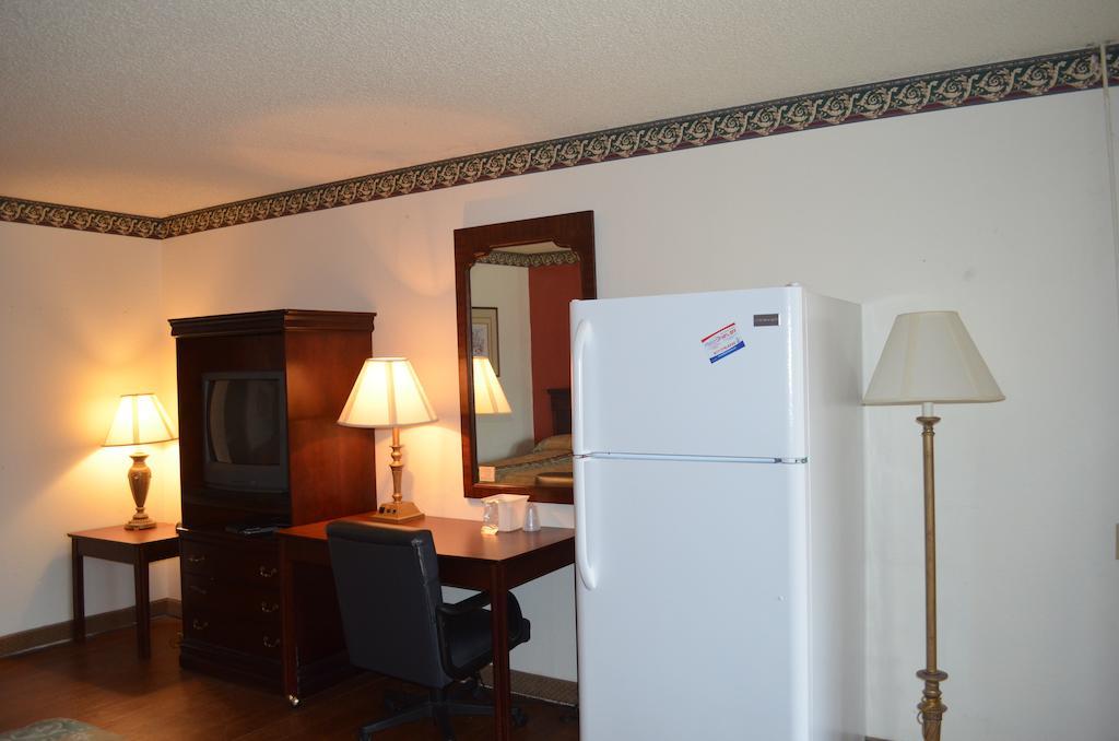 Granbury Inn&Suites Zimmer foto